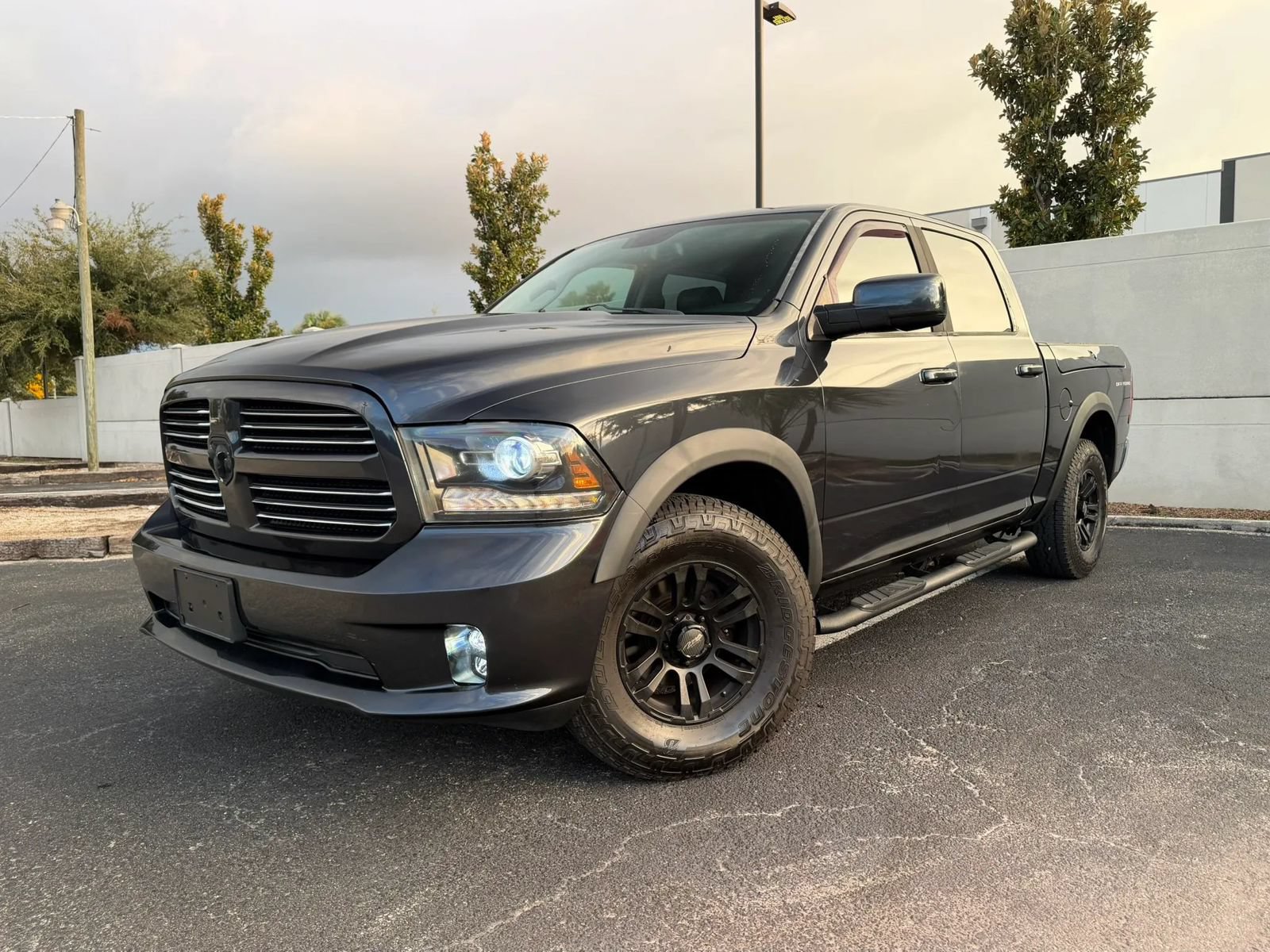 Used 2013 RAM 1500 Sport w/ Sport Premium Group
