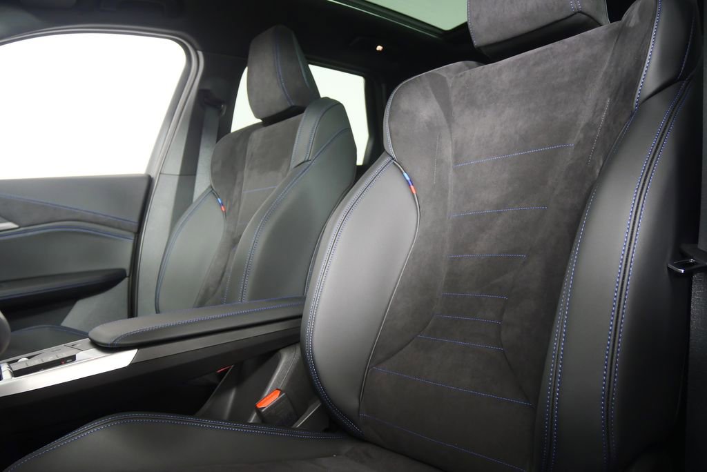 Used 2026 BMW X1 xDrive28i w/ Technology Package image 11