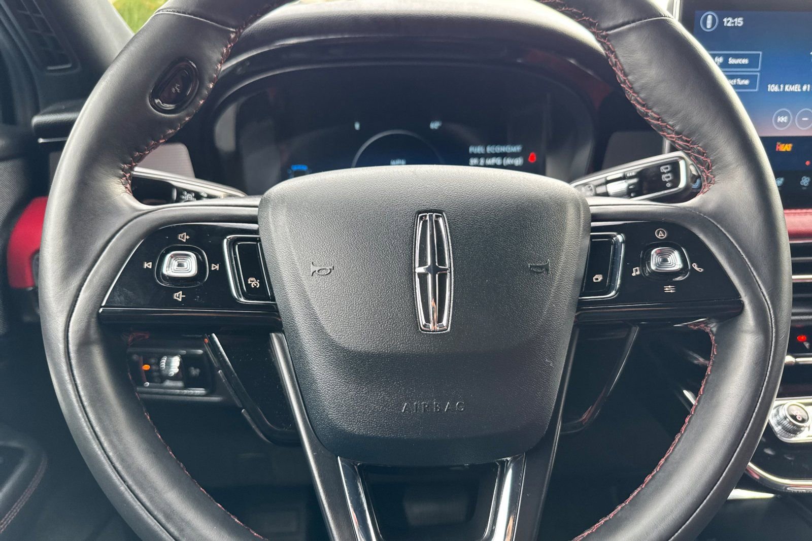 Certified 2025 Lincoln Corsair Grand Touring w/ Equipment Group 302A AWD/4WD image 23