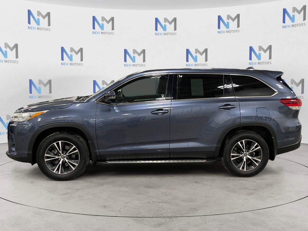 Used 2019 Toyota Highlander Plus image 2