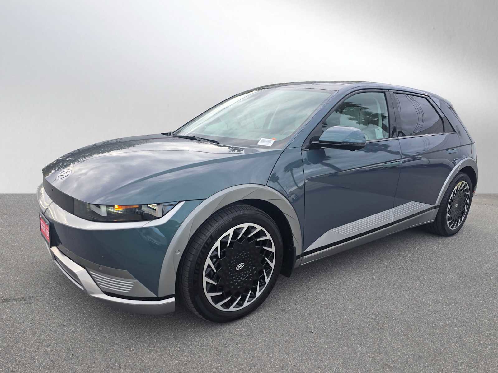 Used 2024 Hyundai Ioniq 5 Limited image 7