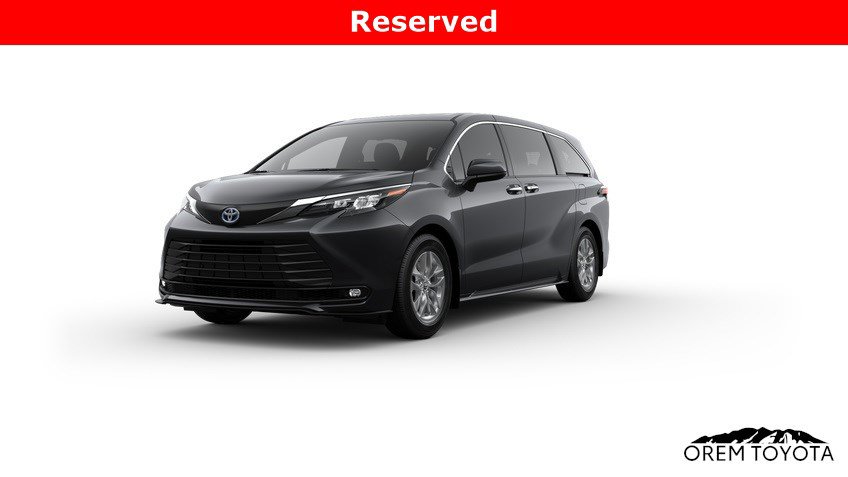 New 2025 Toyota Sienna XLE w/ XLE Plus Package
