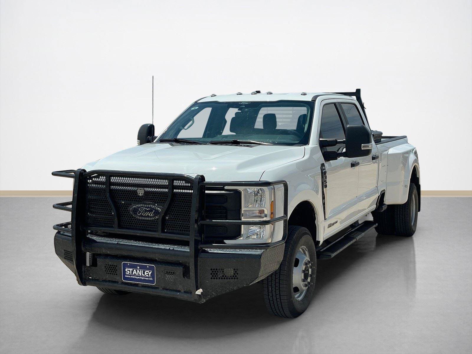 Used 2025 Ford F350 XL w/ XL Driver Assist Package AWD/4WD image 3