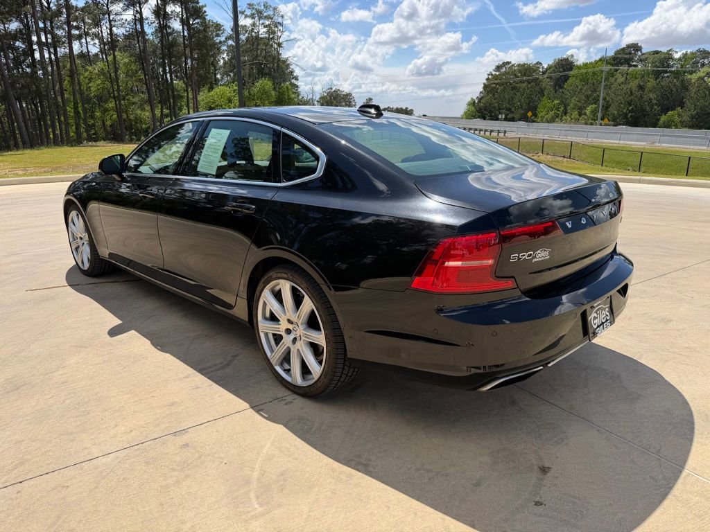 Used 2018 Volvo S90 T6 Momentum w/ Protection Package Premier image 3