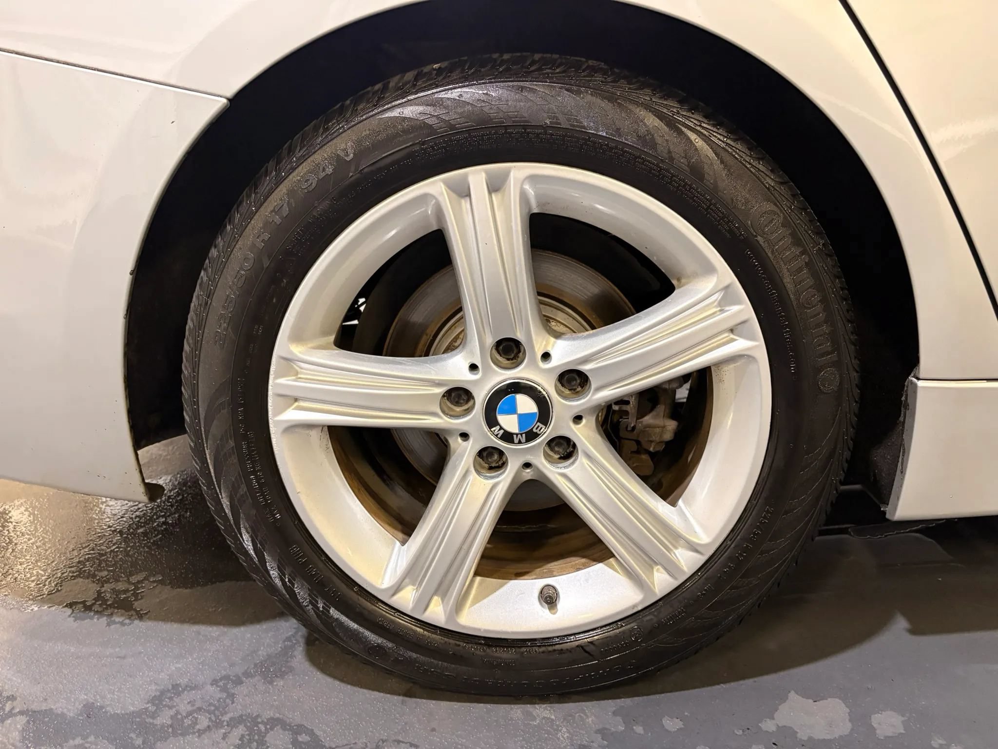Used 2014 BMW 328i xDrive Sedan AWD/4WD image 27
