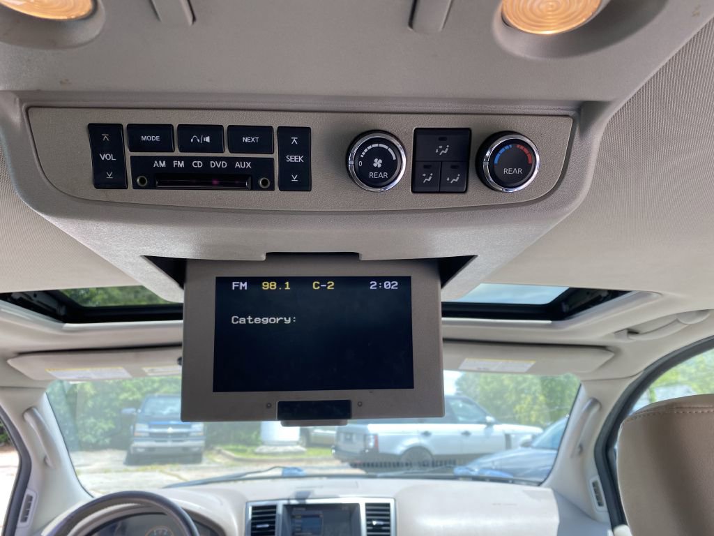 Used 2012 Nissan Armada SL image 13