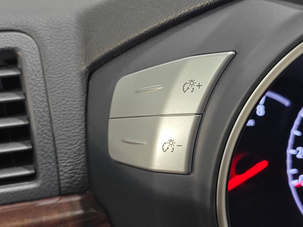 Used 2012 Nissan Quest SL image 15