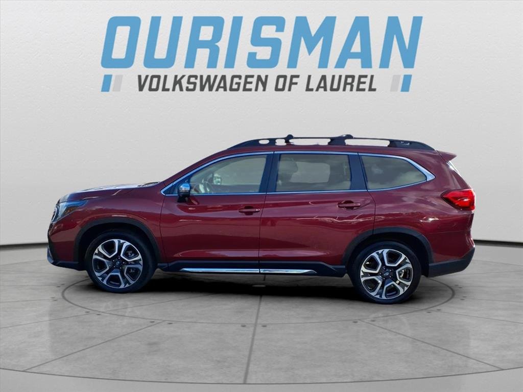 Used 2023 Subaru Ascent Limited w/ Technology Package image 4