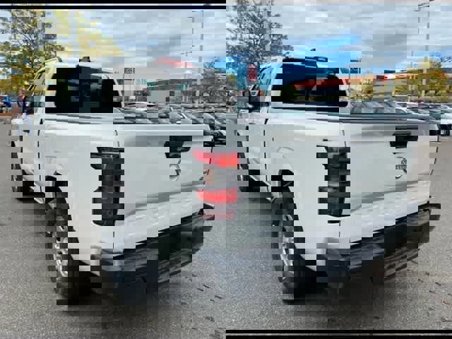 New 2026 Nissan Frontier S image 4