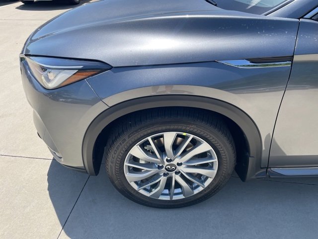New 2025 INFINITI QX50 Luxe image 7