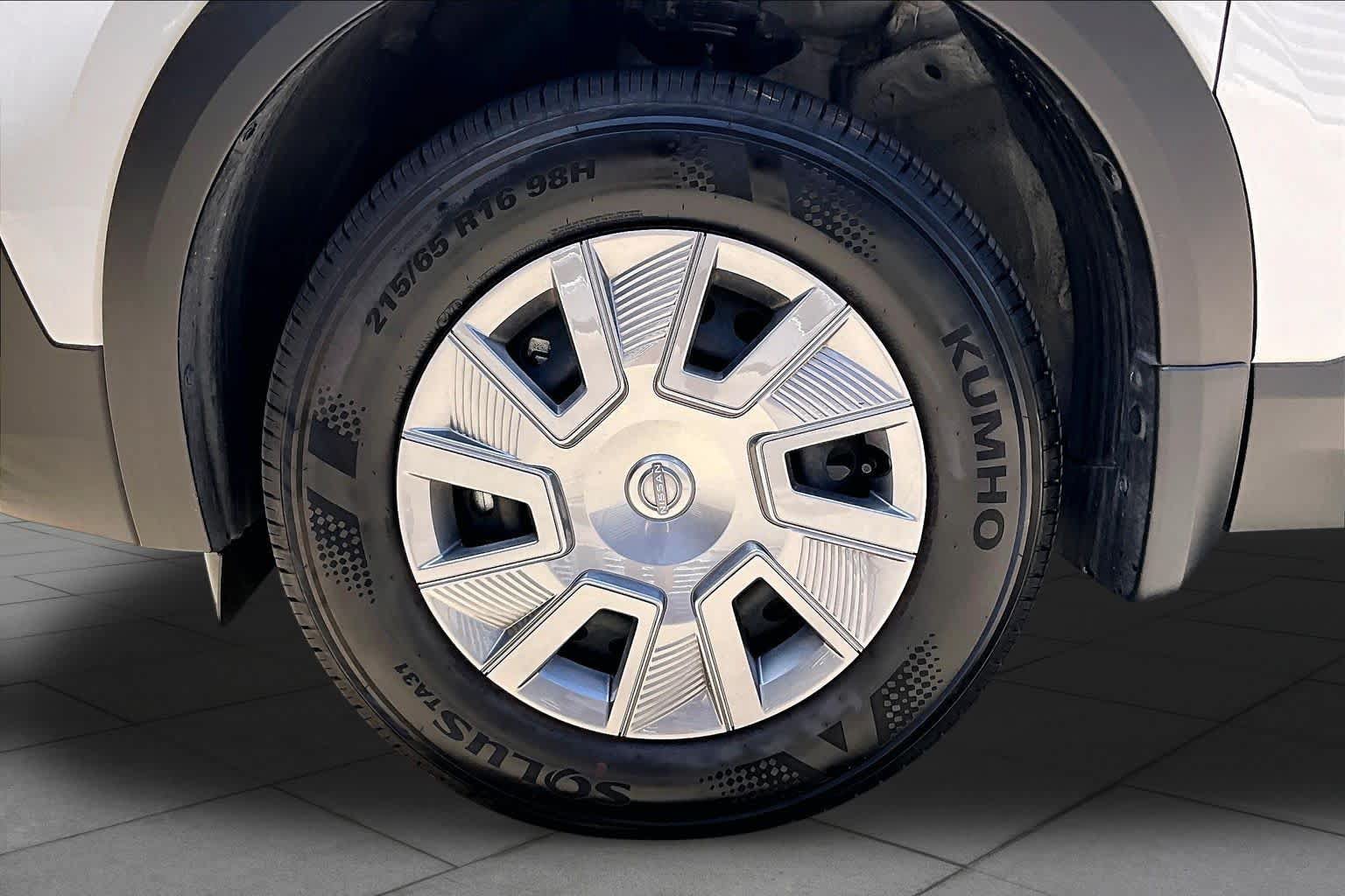Certified 2026 Nissan Kicks S FWD image 10