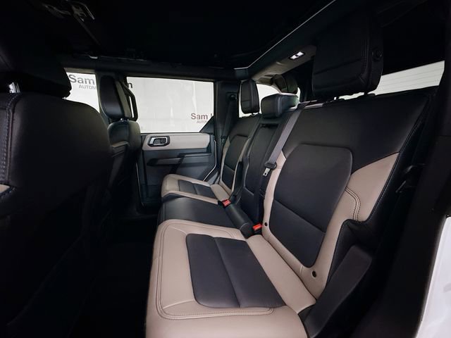Used 2024 Ford Bronco Wildtrak AWD/4WD image 24