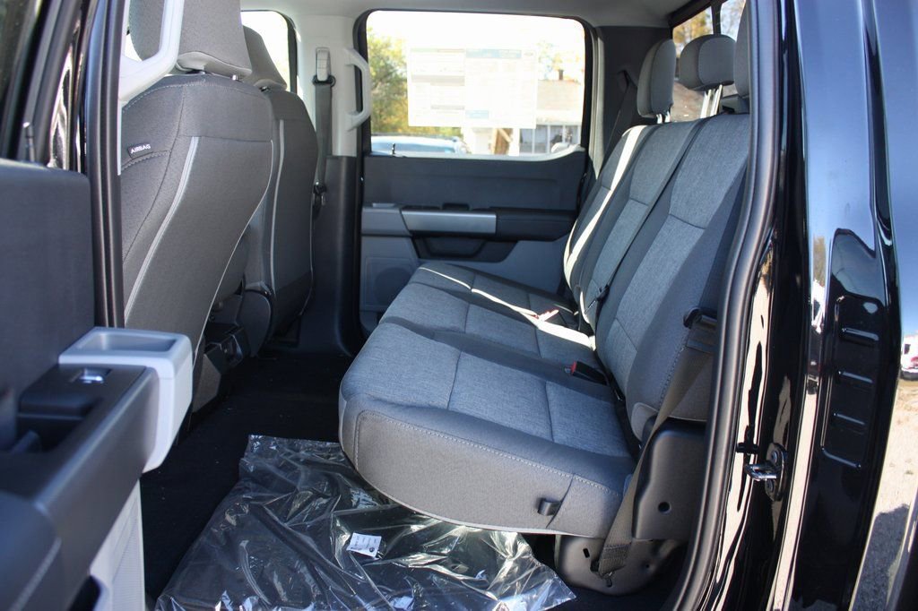 New 2026 Ford F250 XL w/ STX Appearance Package image 17