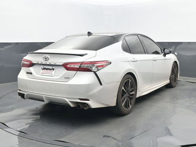 Used 2019 Toyota Camry XSE image 6