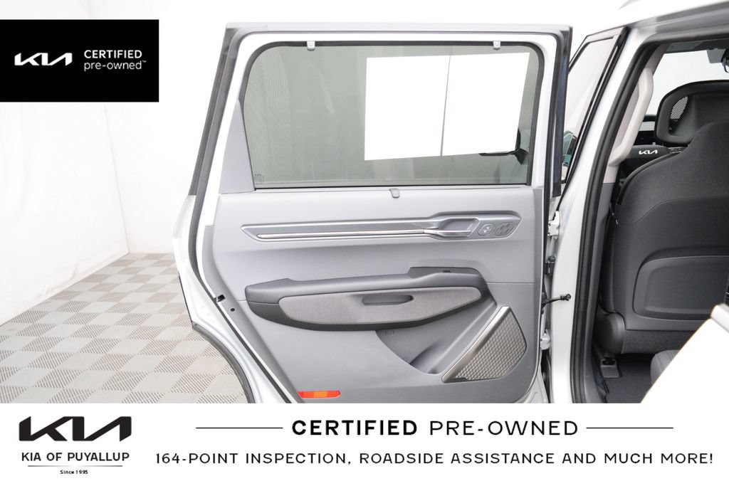 Certified 2024 Kia EV9 Land AWD/4WD image 12