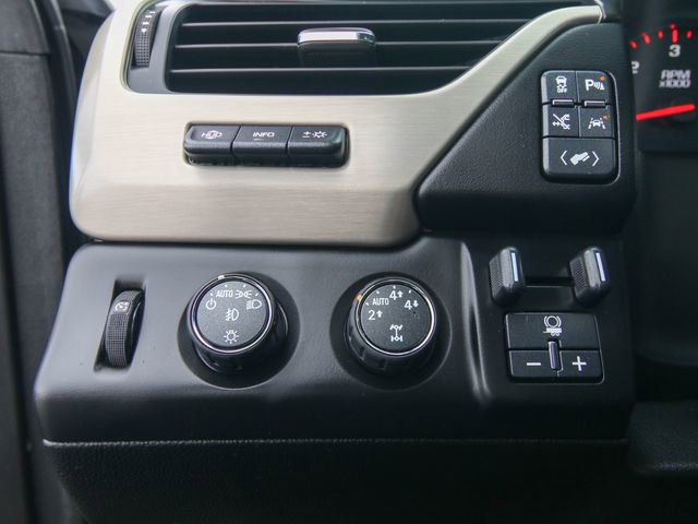 Used 2016 GMC Yukon Denali w/ Open Road Package image 22