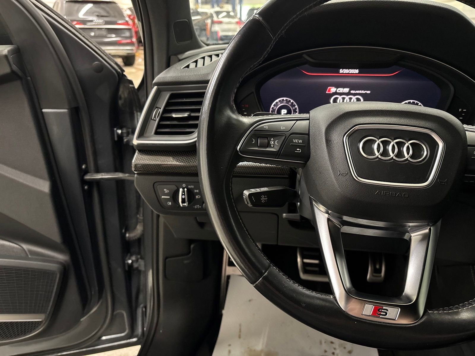 Used 2018 Audi SQ5 Prestige w/ Prestige Package AWD/4WD image 14
