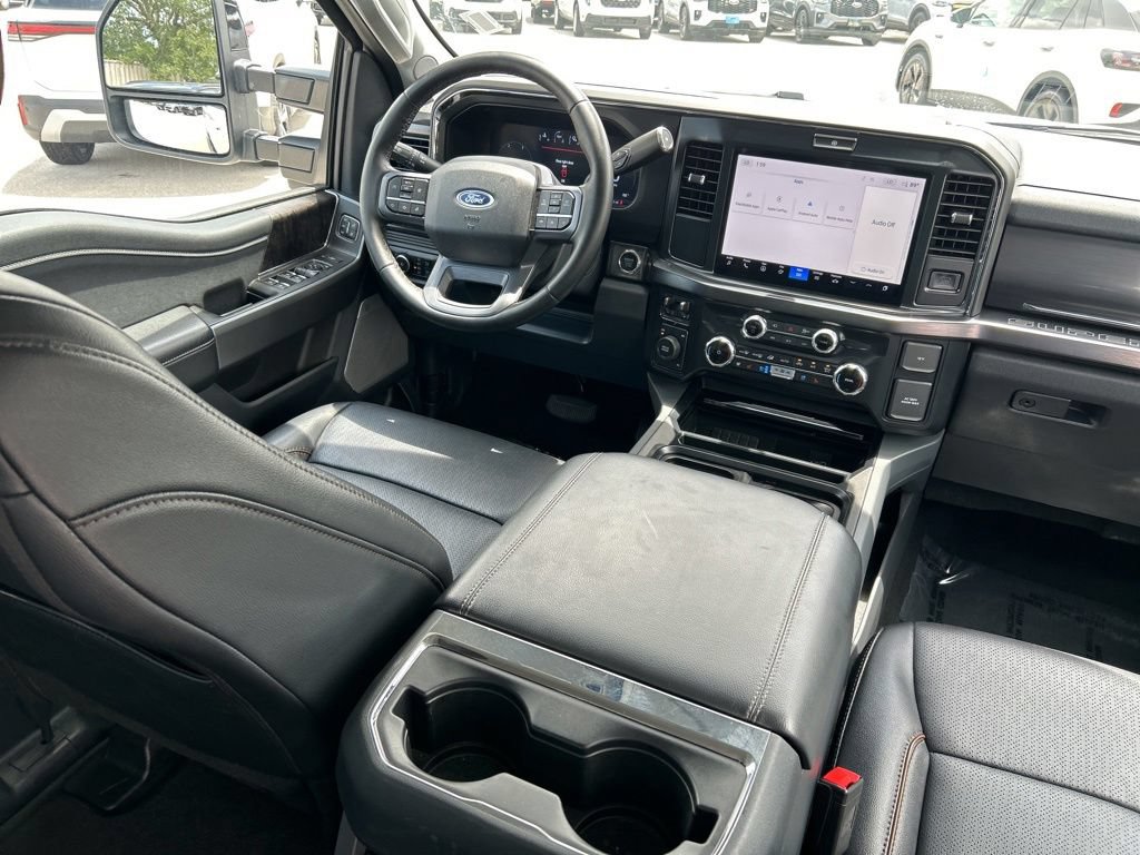 Used 2026 Ford F250 Lariat AWD/4WD image 9