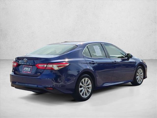 Used 2018 Toyota Camry LE FWD image 5