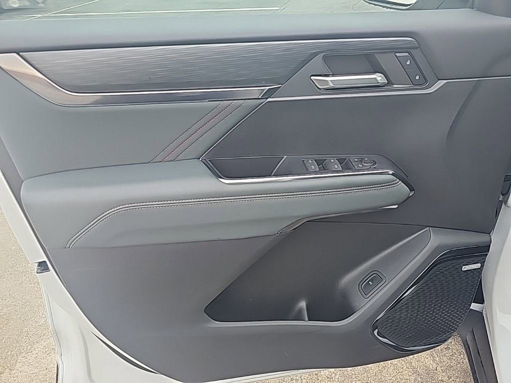 Used 2024 GMC Acadia AT4 w/ LPO, Floor Liner Package AWD/4WD image 12