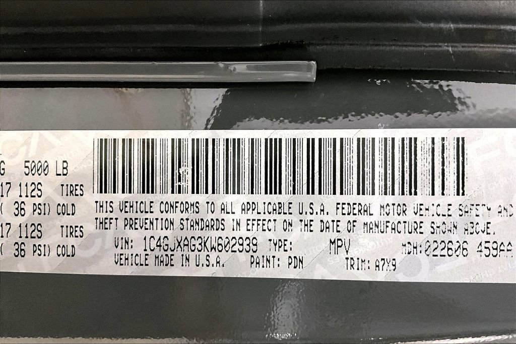 Used 2019 Jeep Wrangler Sport S image 19