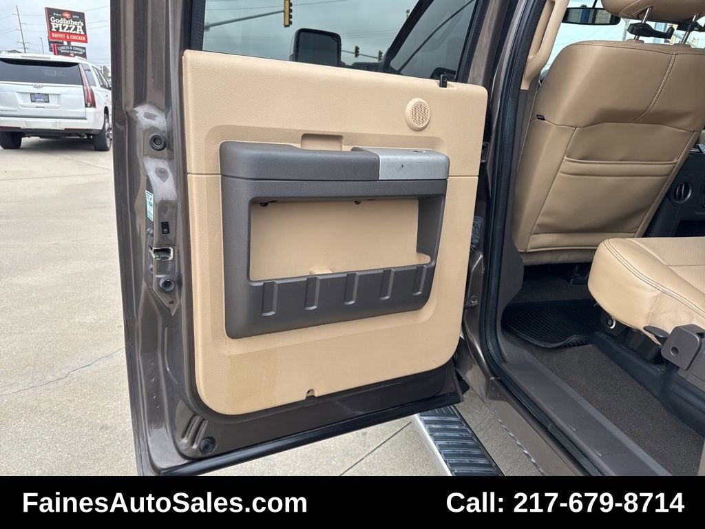 Used 2015 Ford F250 Lariat w/ Chrome Package image 63