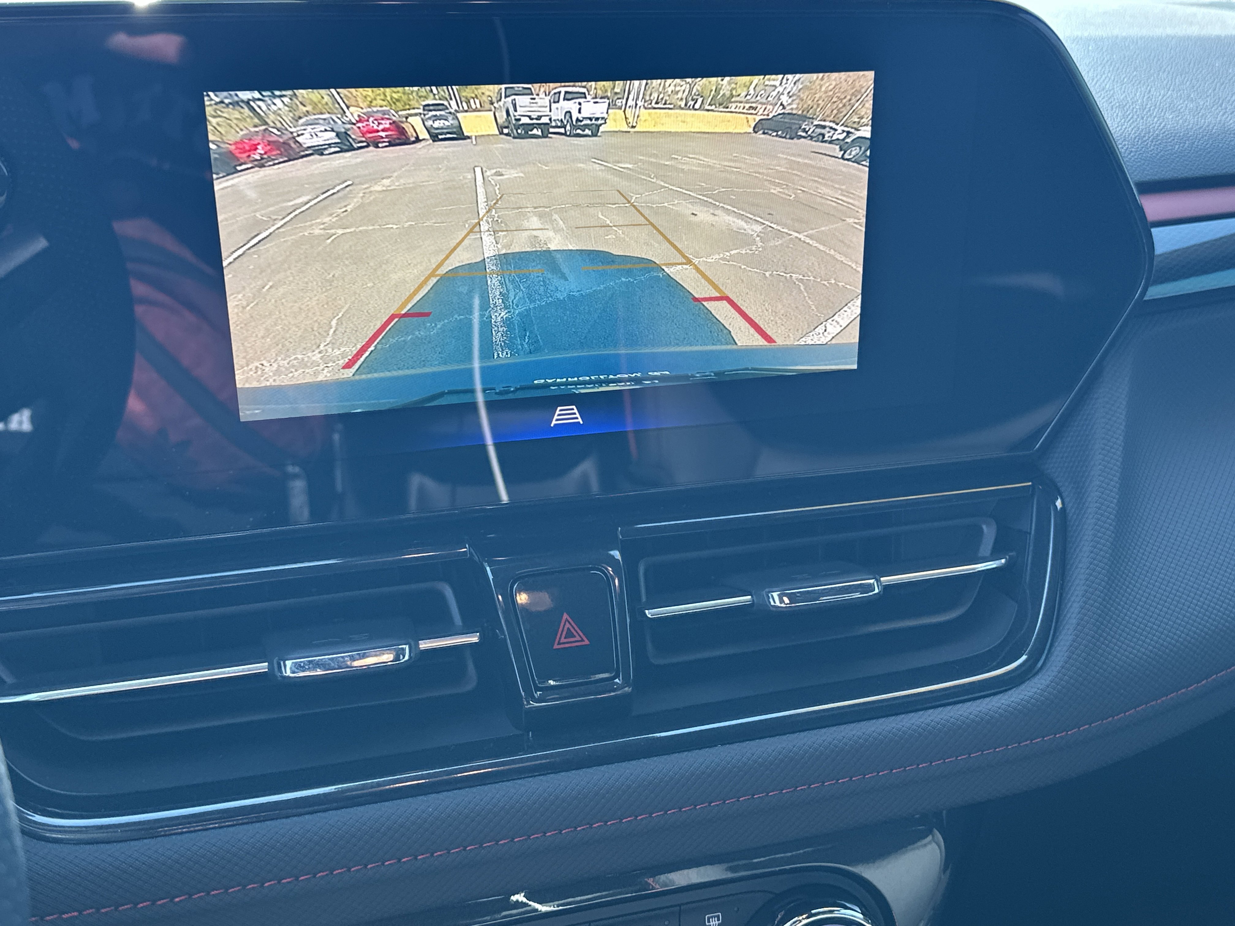 Used 2025 Chevrolet TrailBlazer RS w/ Convenience Package image 30