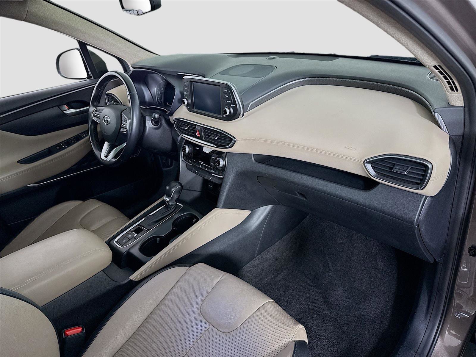 Used 2019 Hyundai Santa Fe Limited image 22