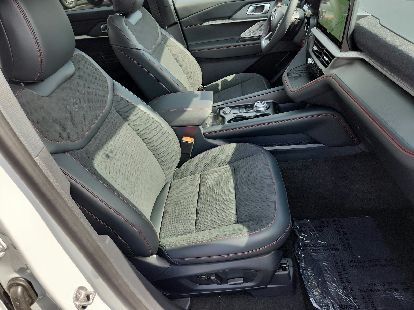 New 2027 Ford Explorer ST w/ Sun And Sound Package AWD/4WD image 29