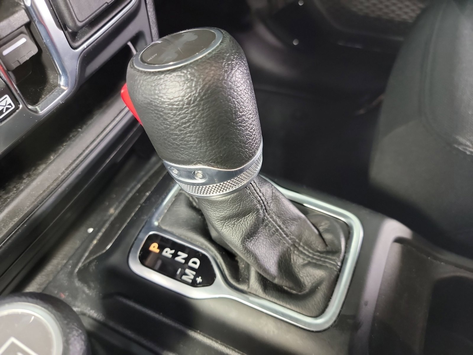 Used 2023 Jeep Wrangler Unlimited Sport image 27