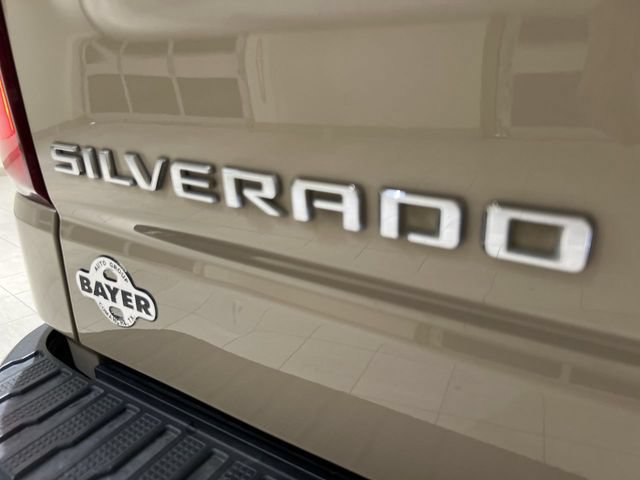 Used 2022 Chevrolet Silverado 1500 LT Trail Boss w/ LT Trail Boss Premium Package AWD/4WD image 28