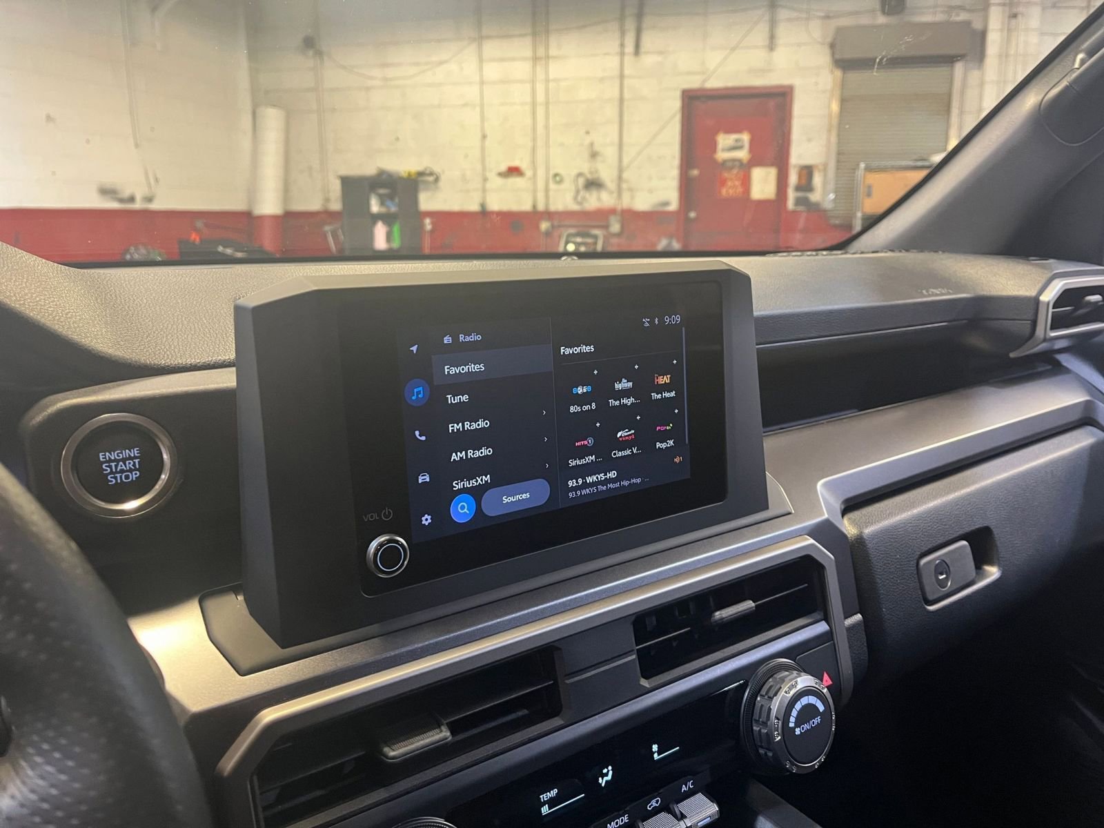 Used 2025 Toyota 4Runner SR5 image 21