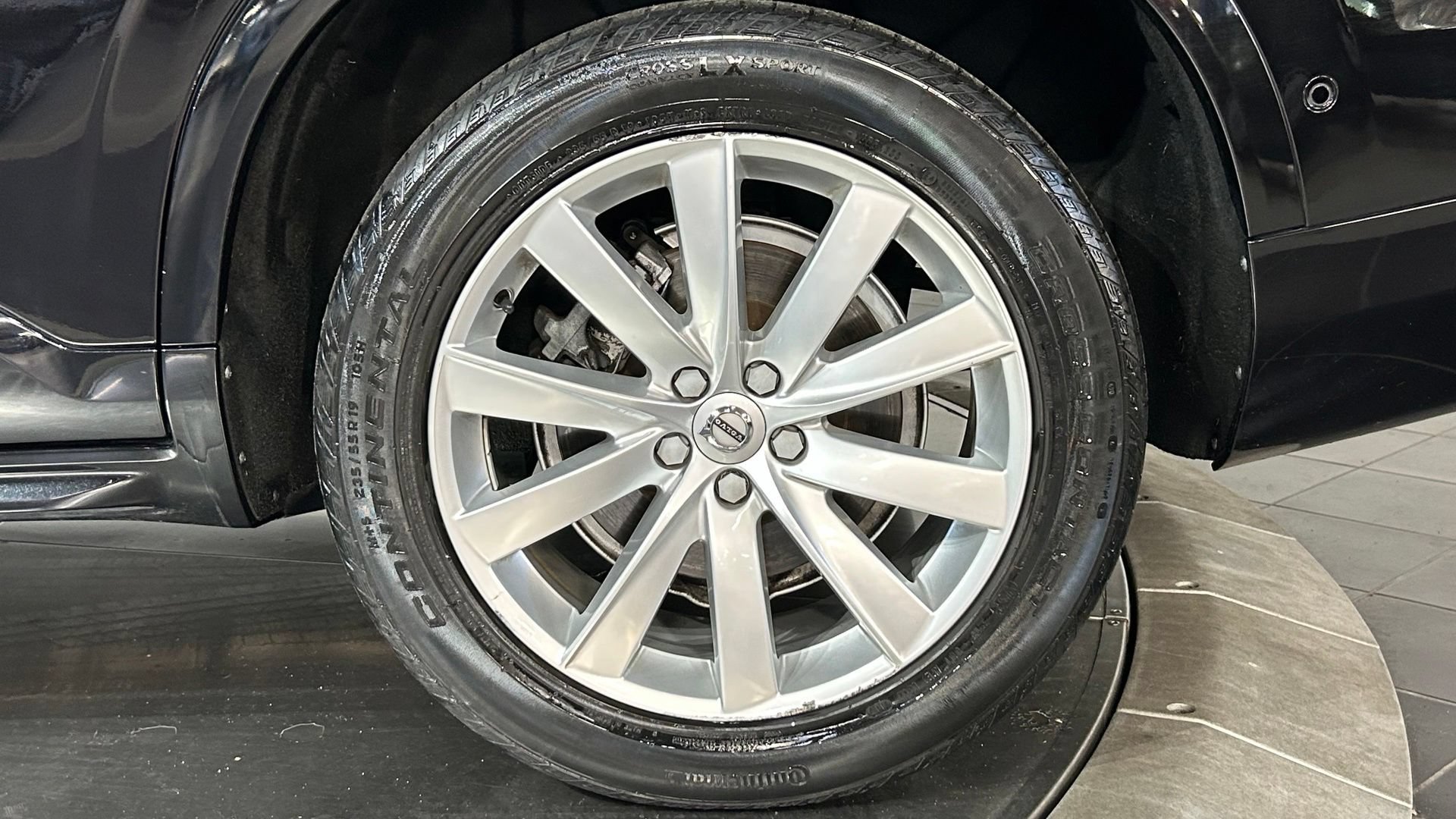 Used 2018 Volvo XC90 T5 Momentum w/ Convenience Package AWD/4WD image 25