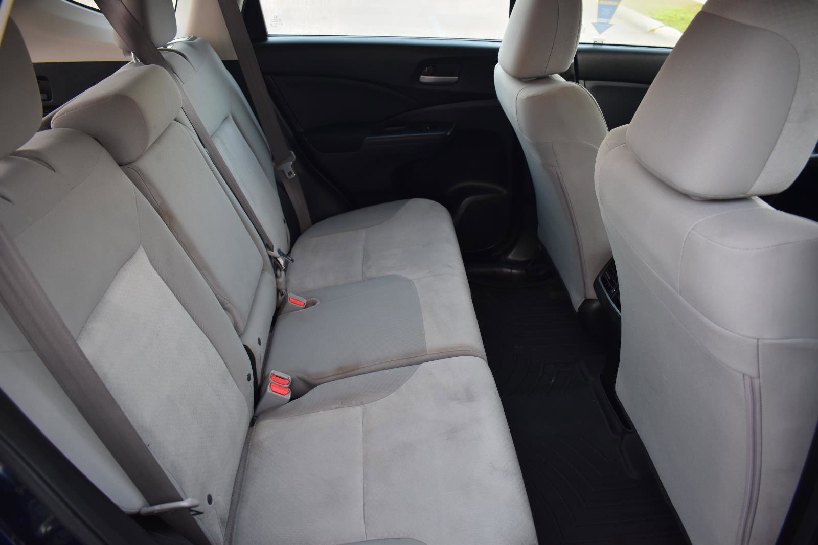 Used 2015 Honda CR-V LX image 41
