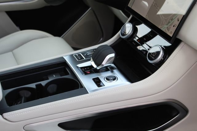 New 2026 Jaguar F-PACE R-Dynamic S image 24