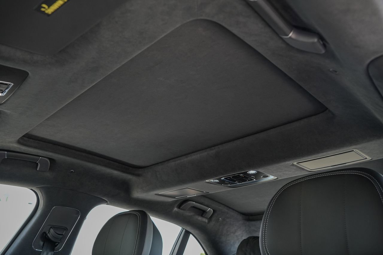 New 2025 Bentley Flying Spur Plug-In Hybrid image 25