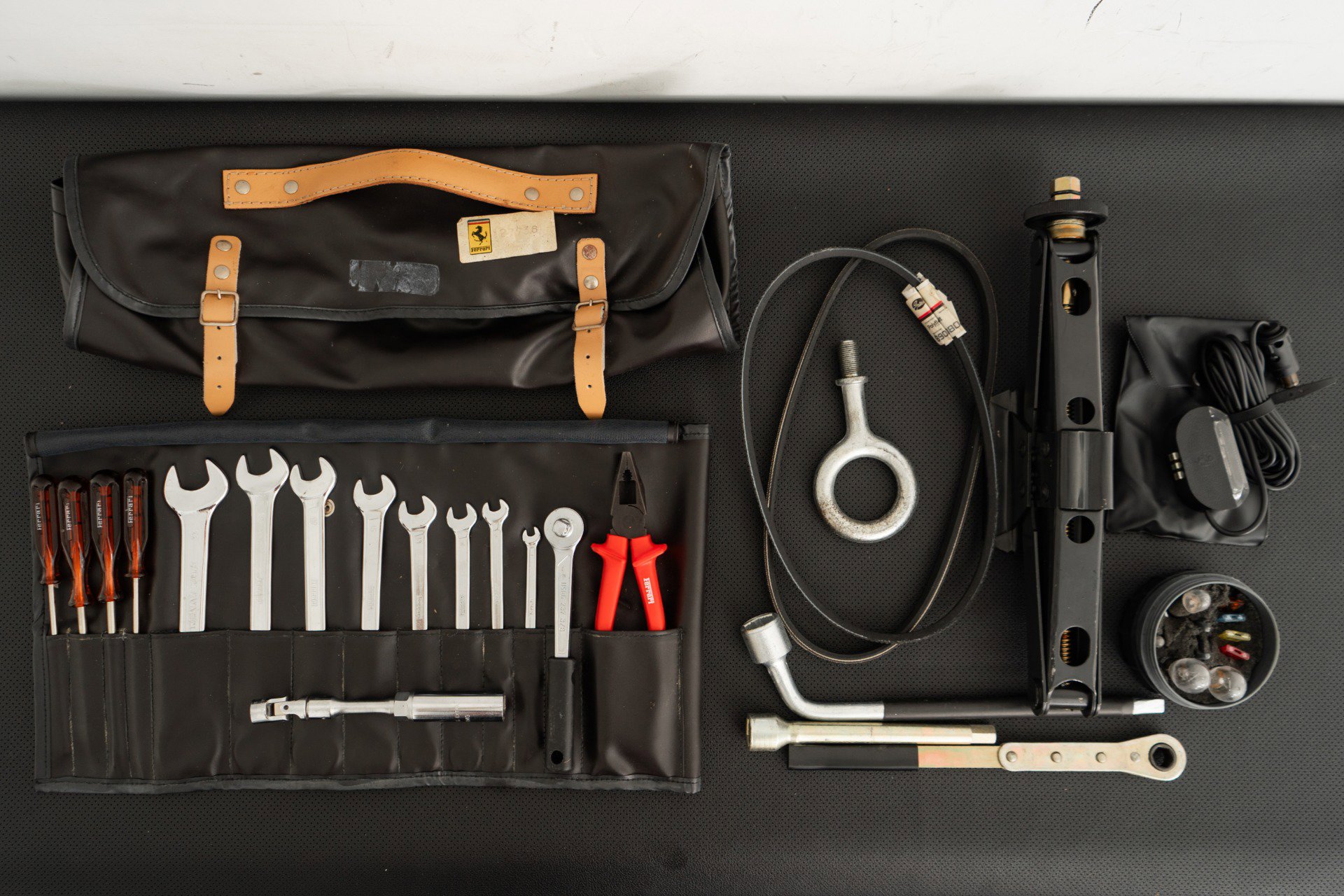 Used 1990 Ferrari Testarossa image 30