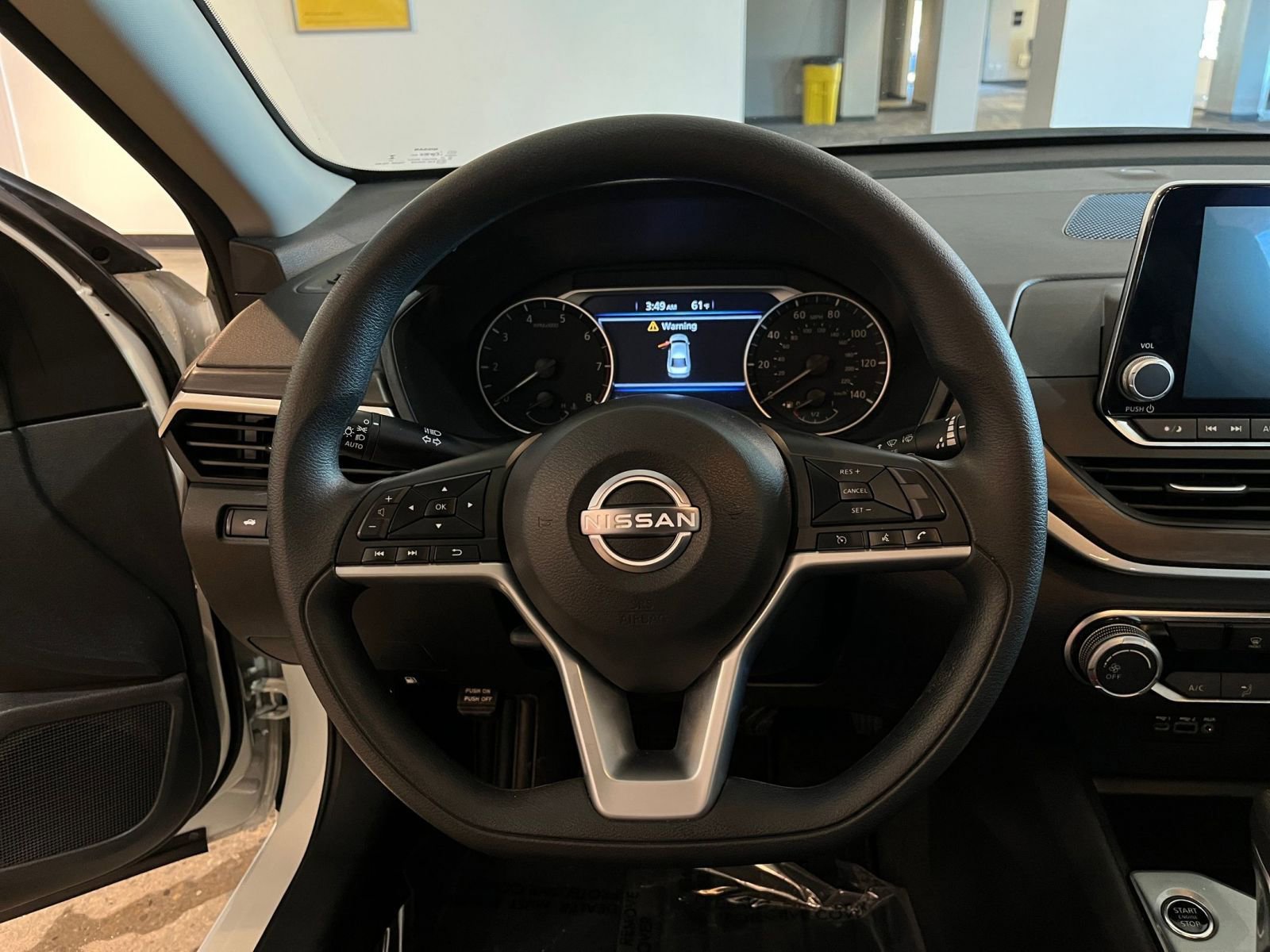 Used 2025 Nissan Altima 2.5 SV image 27