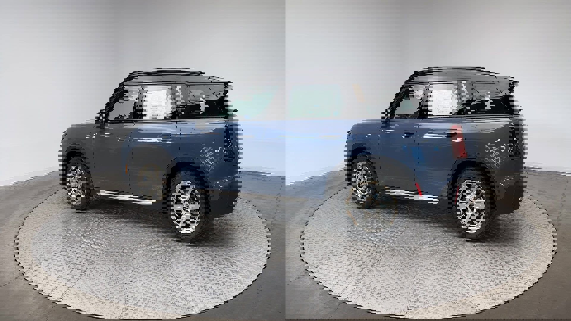 Used 2025 MINI Cooper Countryman SE image 5