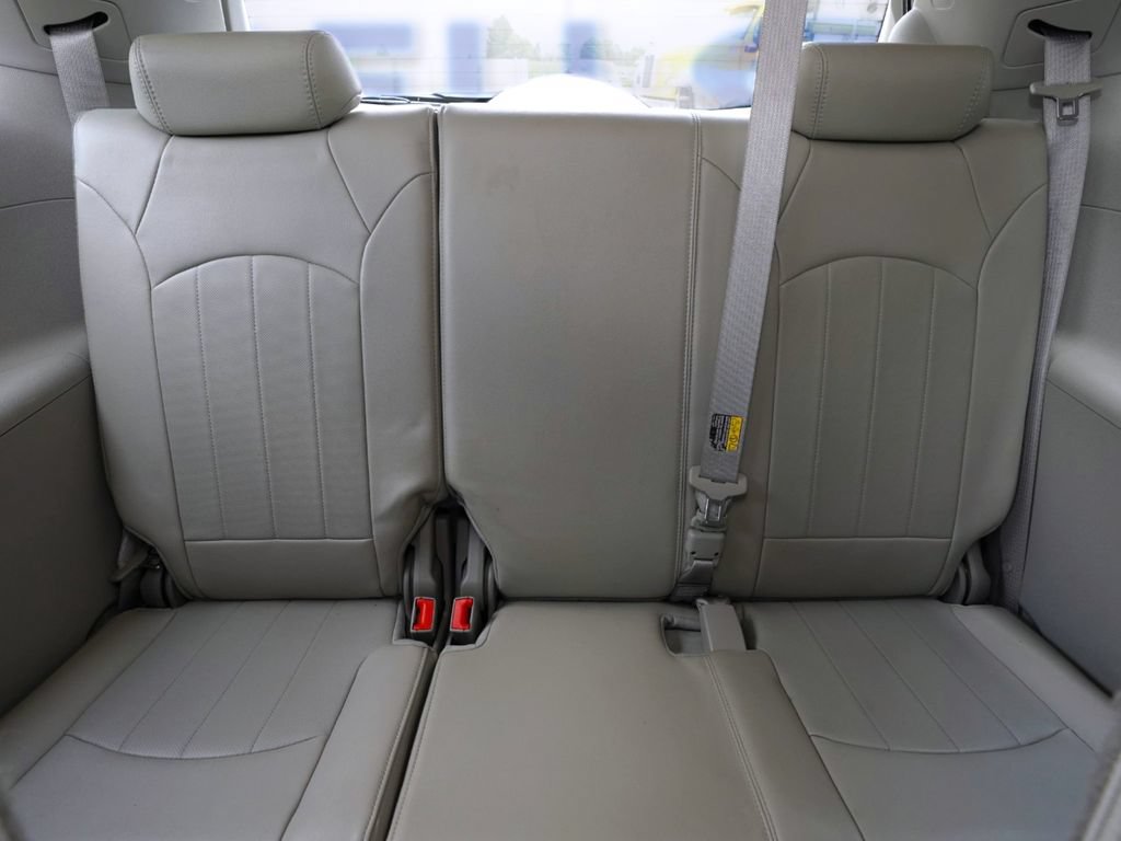 Used 2014 Buick Enclave Leather w/ Trailering Provision Package FWD image 24