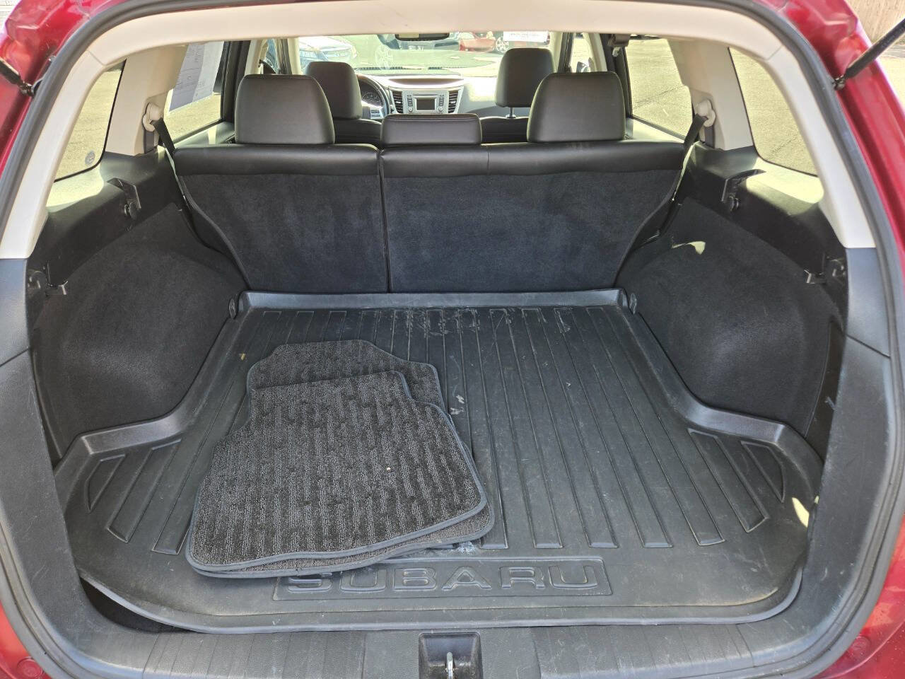 Used 2012 Subaru Outback 2.5i Limited w/ Moonroof Pkg image 23