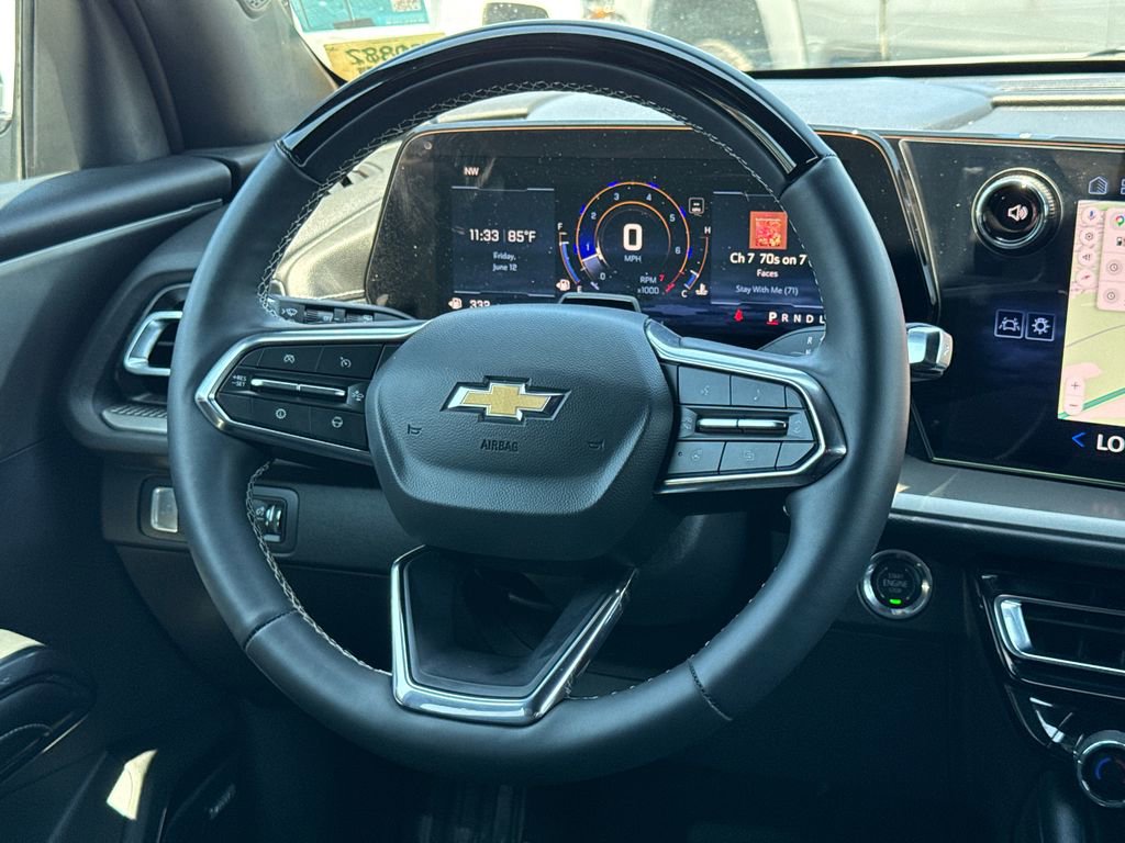 Used 2025 Chevrolet Traverse LT w/ Enhanced Driving Package FWD image 24