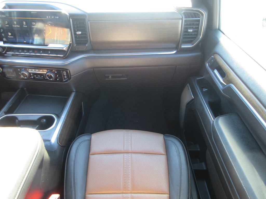 Certified 2025 Chevrolet Silverado 2500 High Country w/ Technology Package image 20