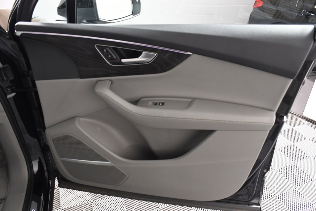 Used 2023 Audi Q7 3.0T Premium Plus image 18