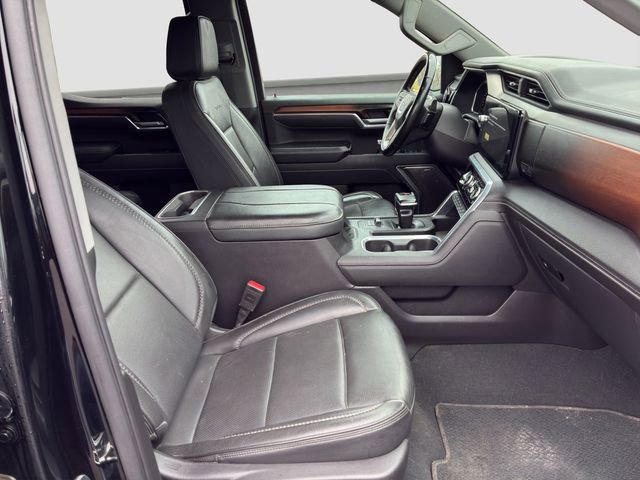 Used 2025 GMC Sierra 1500 Denali AWD/4WD image 9