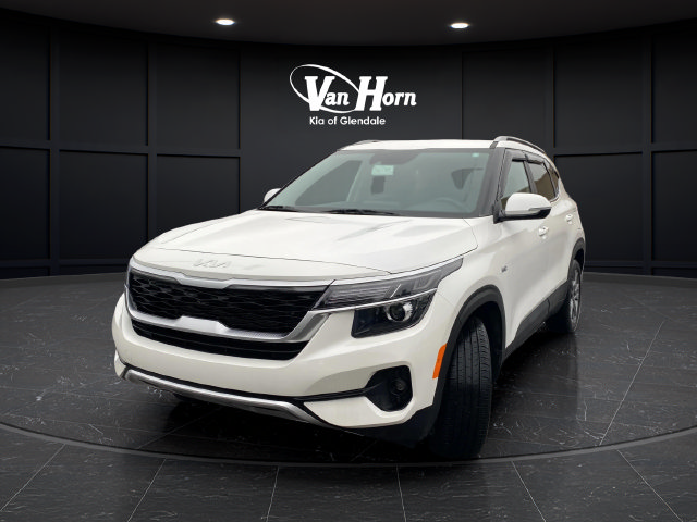 Used 2023 Kia Seltos S AWD/4WD image 3