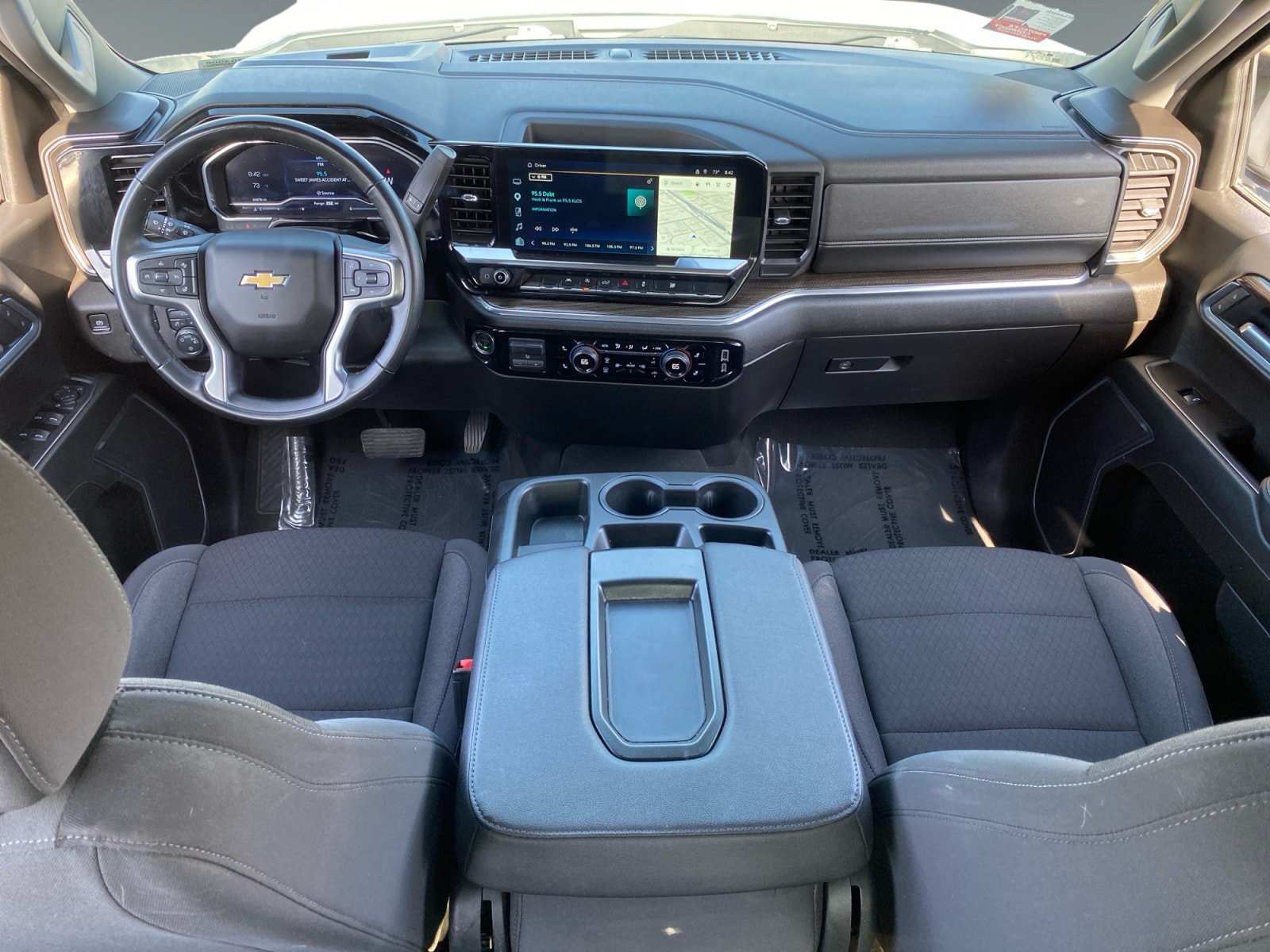 Used 2025 Chevrolet Silverado 1500 LT AWD/4WD image 10