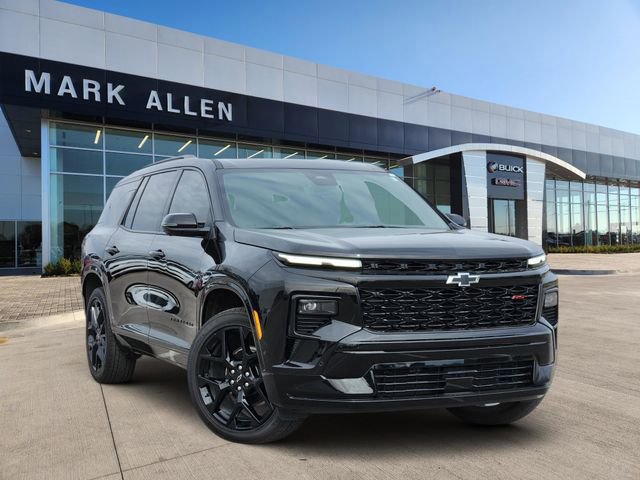 Used 2025 Chevrolet Traverse RS image 1
