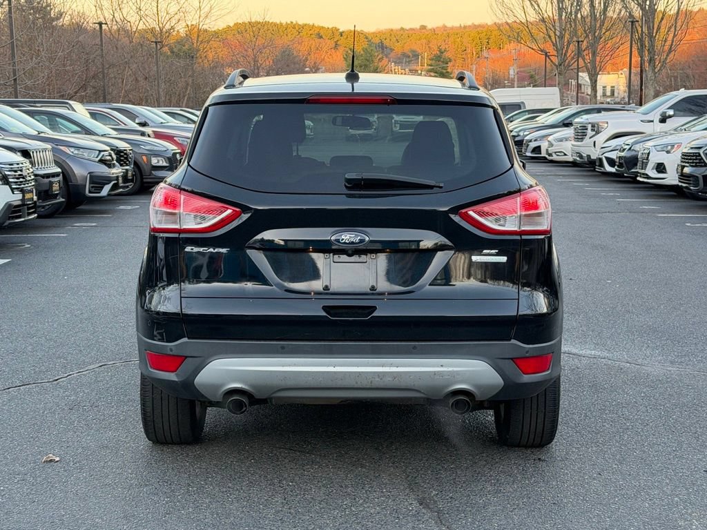 Used 2016 Ford Escape SE w/ SE Leather Comfort Package FWD image 4