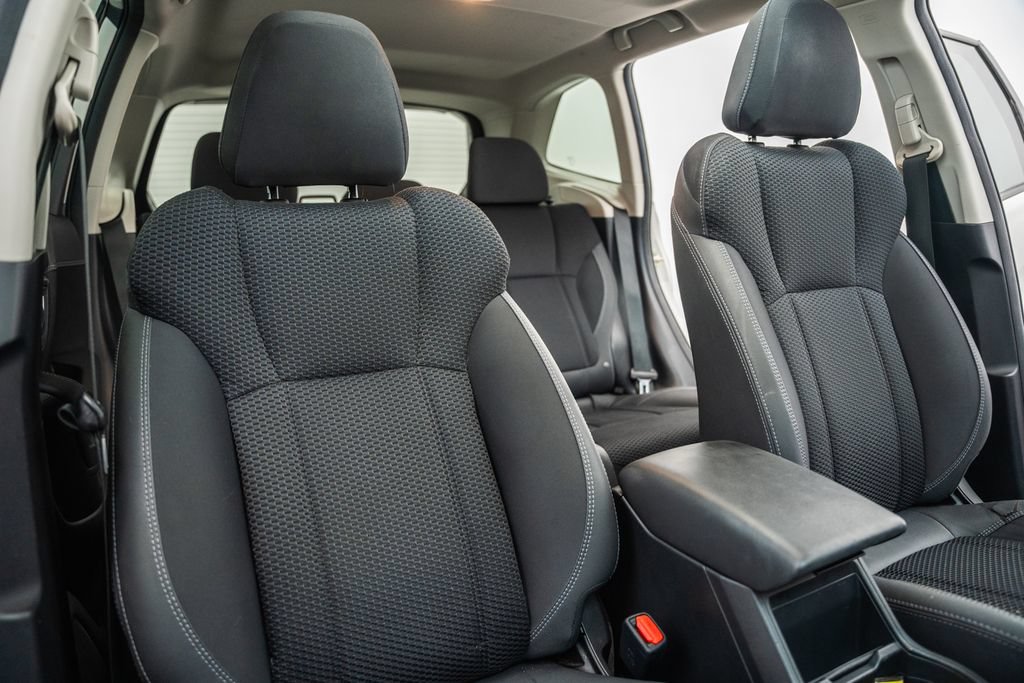 Used 2020 Subaru Forester Premium AWD/4WD image 38